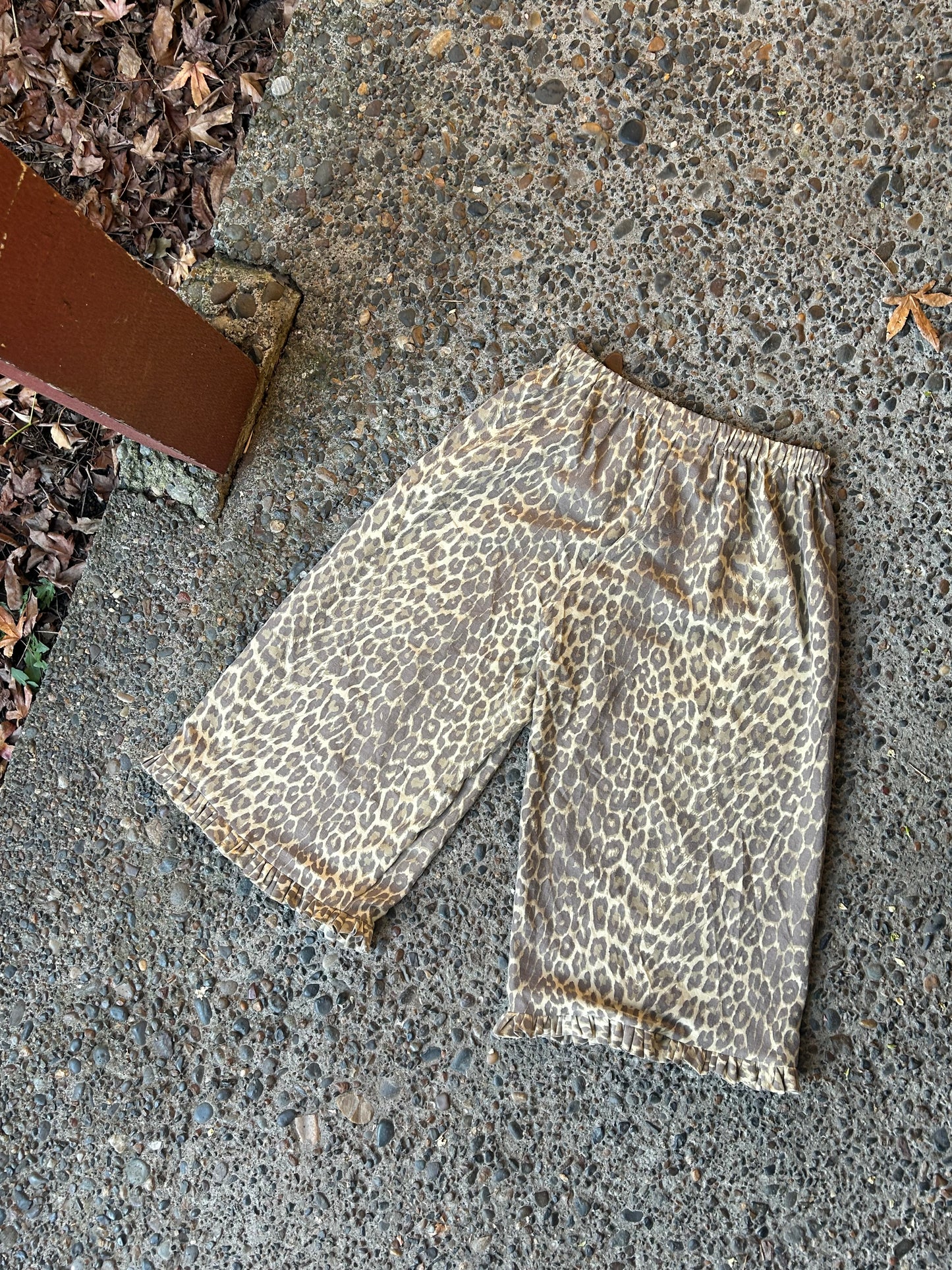 Handmade Bloomers: Leopard