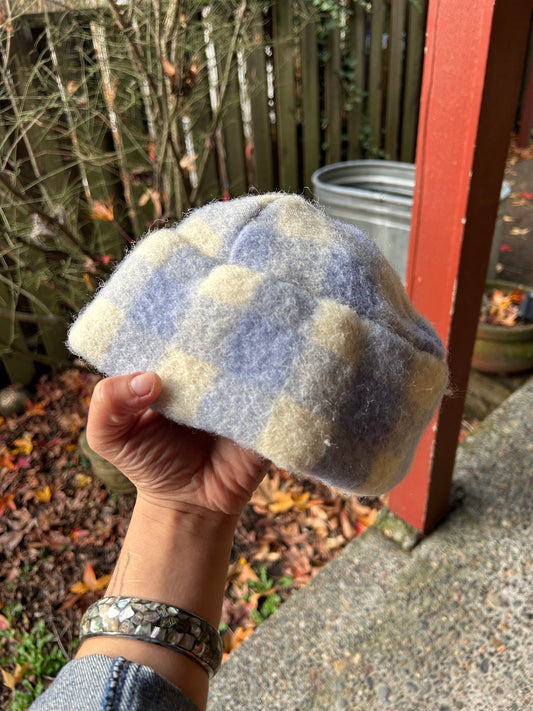 Bby Beanie 01: Gingham Bby