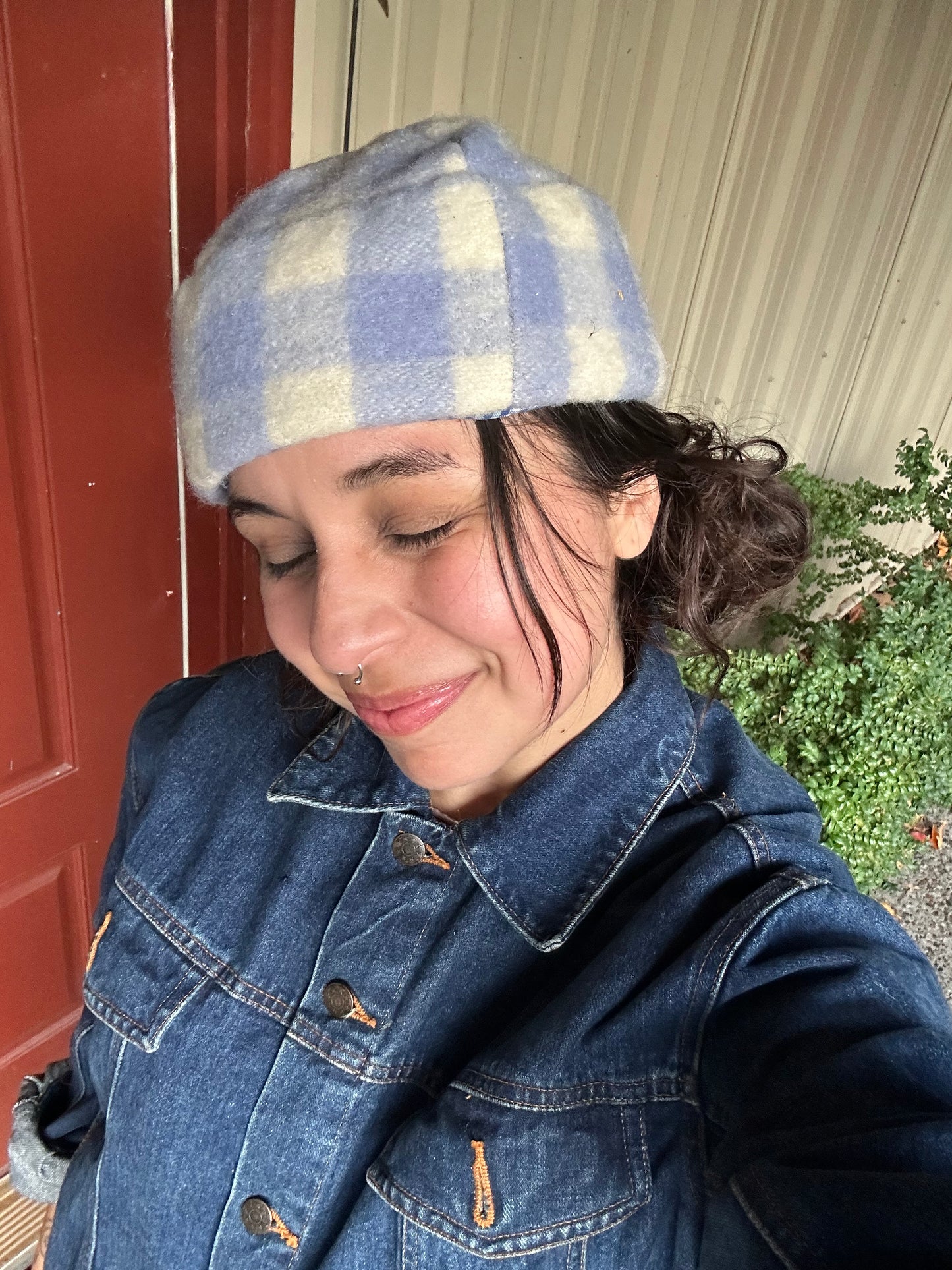 Bby Beanie 01: Gingham Bby