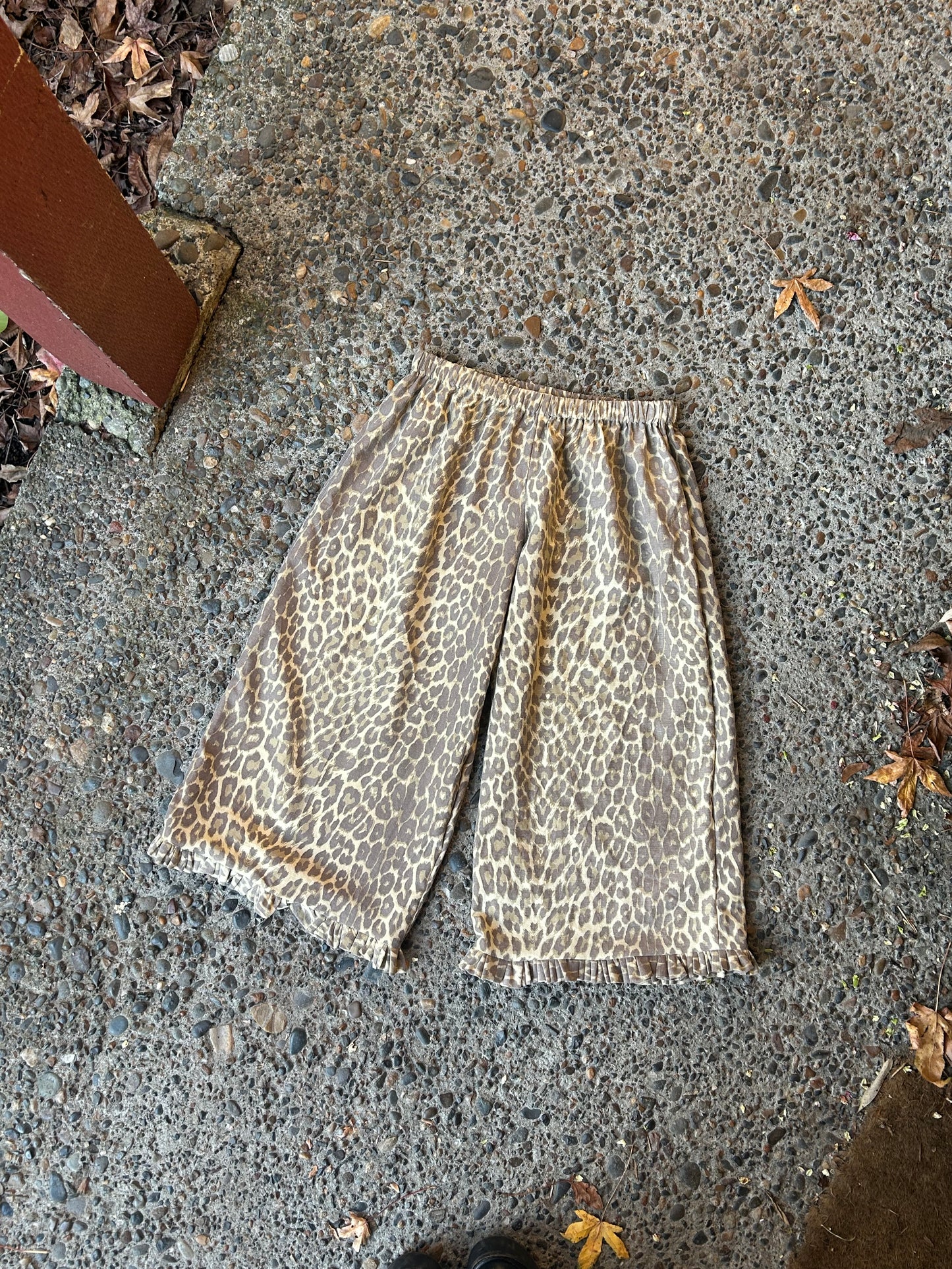 Handmade Bloomers: Leopard